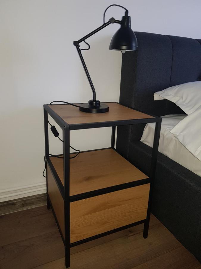 Stern Apartment Совата Екстериор снимка