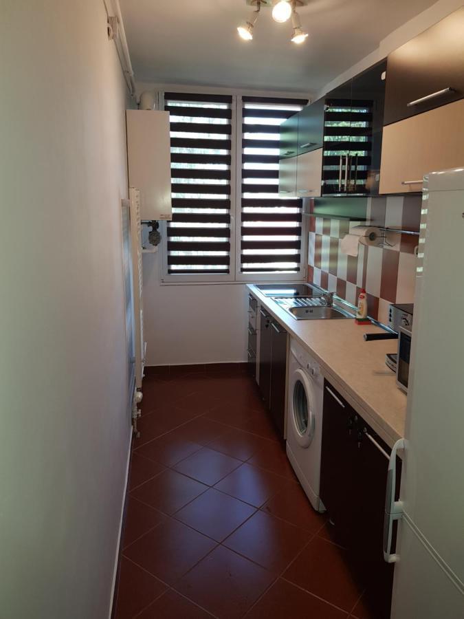 Stern Apartment Совата Екстериор снимка